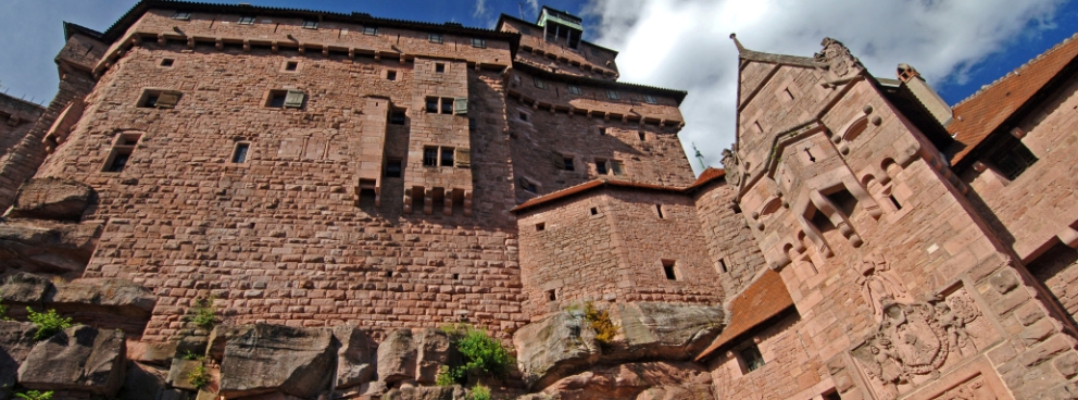 Le portail d'honneur du château du Haut-Koenigsbourg
 - © CD67 - Château du Haut-Koenigsbourg, Alsace, France