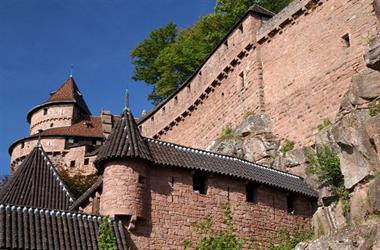 Grand bastion et façade Sud du château du Haut-Koenigsbourg - © Jean-Luc Stadler