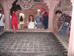 Guided tour for disabled people at Haut-Koenigsbourg castle - © château du Haut-Koenigsbourg