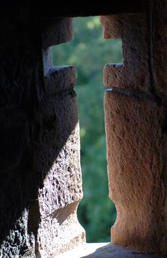 A loophole at the grand bastion of Haut-Koenigsbourg castle - © Jean-Luc Stadler