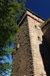 North lists from Haut-Koenigsbourg castle, with the windows of the arms room (first floor) and the Kaiser room (2d floor) - © Jean-Luc Stadler