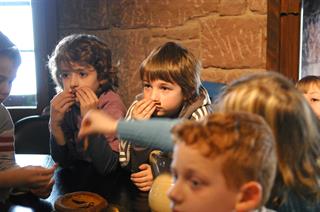 Atelier famille "A table !" - CD67 - Château du Haut-Koenigsbourg, Alsace, France