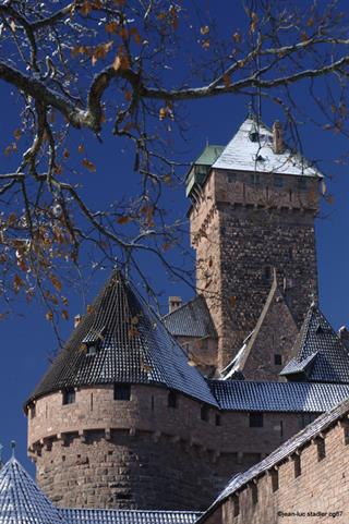 Le donjon du châteu du Haut-Koenigsbourg sous la neige - Jean-Luc Stadler - Château du Haut-Koenigsbourg, Alsace, France