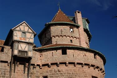 Der südliche Turm des grossen Bollwerks der Hohkönigsburg gesehen von Westen - © Jean-Luc Stadler